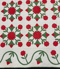 Load image into Gallery viewer, Rose Applique Quilt