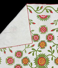 Load image into Gallery viewer, Whig Rose Applique Quilt