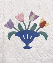 Load image into Gallery viewer, Basket of Flowers Quilt