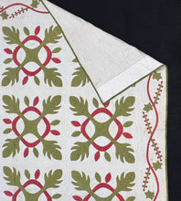 Load image into Gallery viewer, Oak Leaf and Reel Quilt