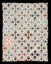 Load image into Gallery viewer, Patchwork Quilt