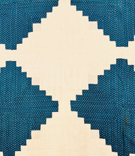 Load image into Gallery viewer, Log Cabin, Light and Dark Quilt