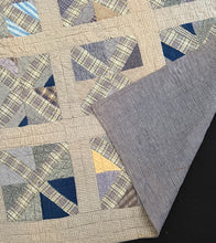 Load image into Gallery viewer, String X Quilt