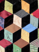 Load image into Gallery viewer, Tumbling Blocks Quilt