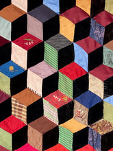 Load image into Gallery viewer, Tumbling Blocks Quilt