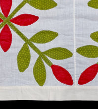 Load image into Gallery viewer, Laurel Leaves, Summer Quilt