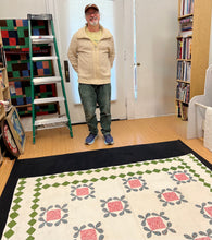 Load image into Gallery viewer, Honey Bee Quilt