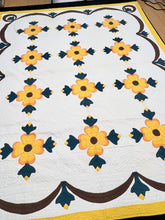 Load image into Gallery viewer, Ohio Rose Quilt