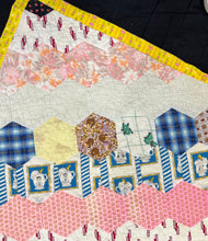 Load image into Gallery viewer, Honeycomb Mosaic Quilt