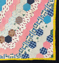 Load image into Gallery viewer, Honeycomb Mosaic Quilt