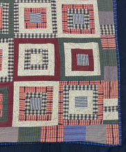 Load image into Gallery viewer, Log Cabin (variation) Quilt
