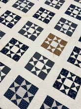 Load image into Gallery viewer, Ohio Star Quilt