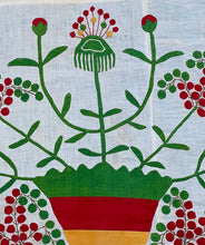 Load image into Gallery viewer, Pots of Flowers Summer Quilt