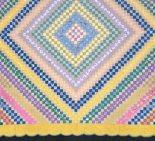 Load image into Gallery viewer, Trip Around the World Quilt