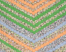 Load image into Gallery viewer, Hexagon Medallion Quilt