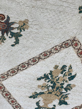 Load image into Gallery viewer, Broderie Perse Medallion, Chintz Borders Quilt