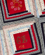 Load image into Gallery viewer, Log Cabin Quilt
