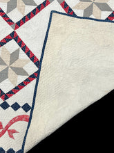 Load image into Gallery viewer, LeMoyne Star Quilt