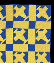Load image into Gallery viewer, Spirit of St. Louis Quilt