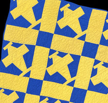 Load image into Gallery viewer, Spirit of St. Louis Quilt