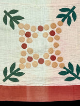 Load image into Gallery viewer, Pots of Flowers Quilt