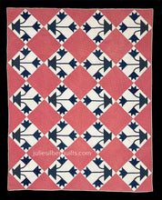 Load image into Gallery viewer, Carolina Lily Quilt
