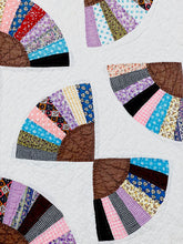 Load image into Gallery viewer, Grandmother&#39;s Fan Quilt
