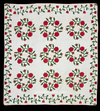 Load image into Gallery viewer, President's Wreath Quilt
