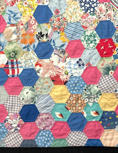 Load image into Gallery viewer, Honeycomb or Hexies Quilt

