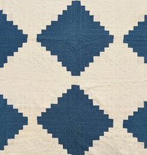 Load image into Gallery viewer, Log Cabin, Light and Dark Quilt
