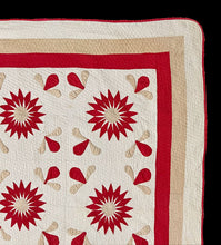 Load image into Gallery viewer, Sunflower Quilt
