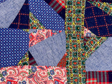 Load image into Gallery viewer, String Bars Quilt
