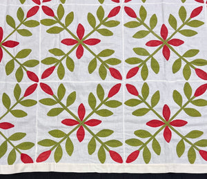 Laurel Leaves, Summer Quilt