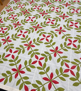 Laurel Leaves, Summer Quilt