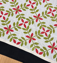 Load image into Gallery viewer, Laurel Leaves, Summer Quilt
