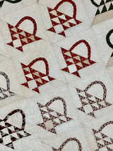 Load image into Gallery viewer, Flower Basket Medallion Quilt
