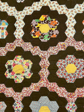 Load image into Gallery viewer, Grandmother&#39;s Flower Garden Quilt
