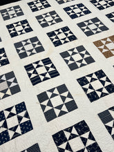 Load image into Gallery viewer, Ohio Star Quilt

