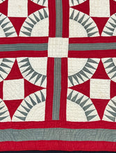 Load image into Gallery viewer, Rocky Road Quilt
