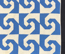 Load image into Gallery viewer, Indiana Puzzle Quilt
