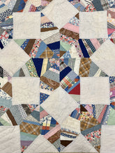 Load image into Gallery viewer, Broken Star Quilt
