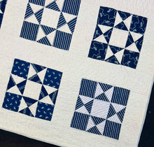 Load image into Gallery viewer, Variable Star Quilt
