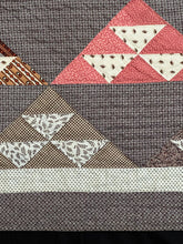 Load image into Gallery viewer, Birds in the Air Quilt
