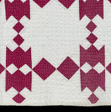 Load image into Gallery viewer, Jacob's Ladder Quilt
