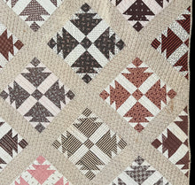 Load image into Gallery viewer, Patchwork Quilt
