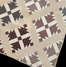 Load image into Gallery viewer, Patchwork Quilt
