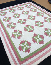 Load image into Gallery viewer, Bear Paw Quilt, variant
