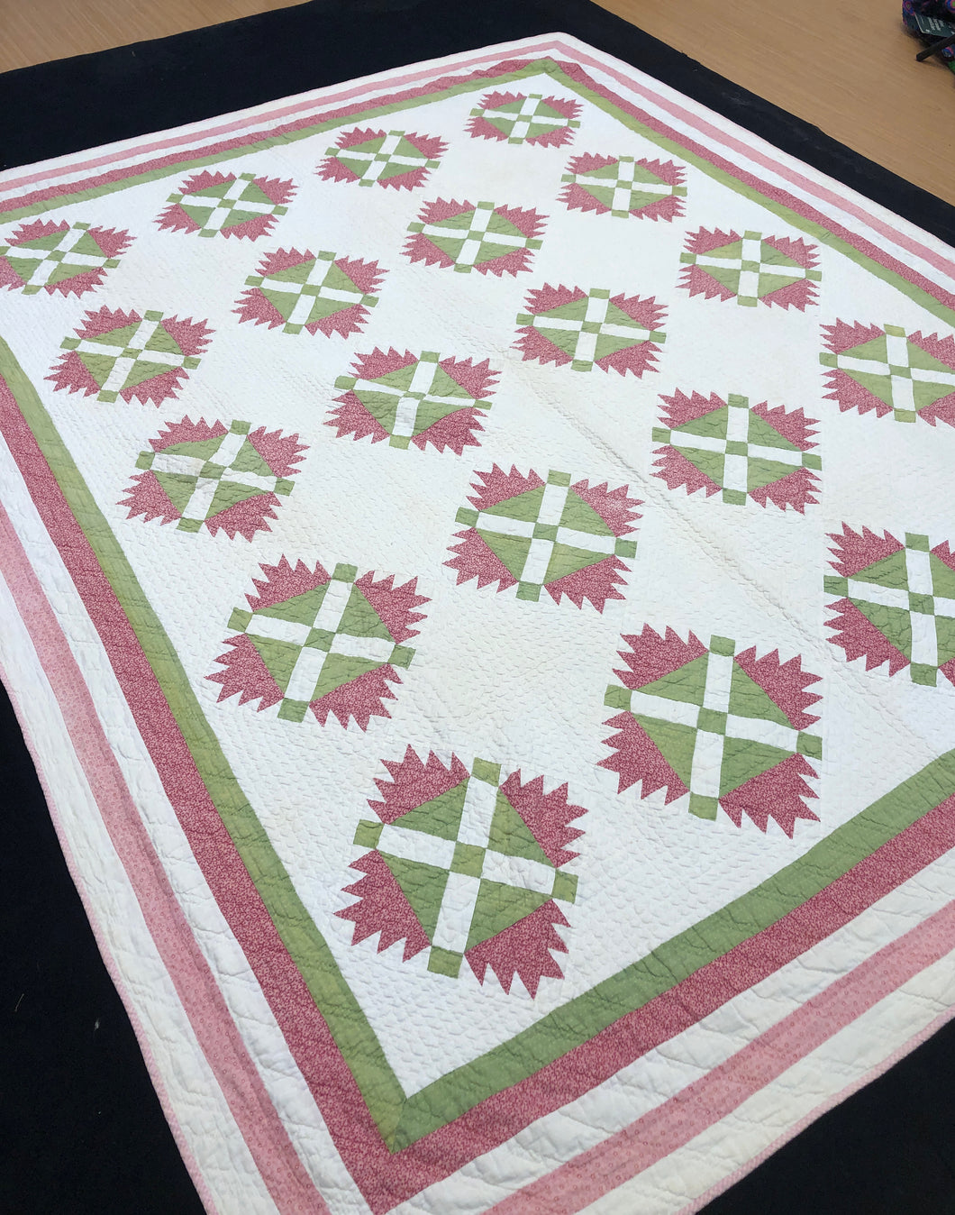 Bear Paw Quilt, variant