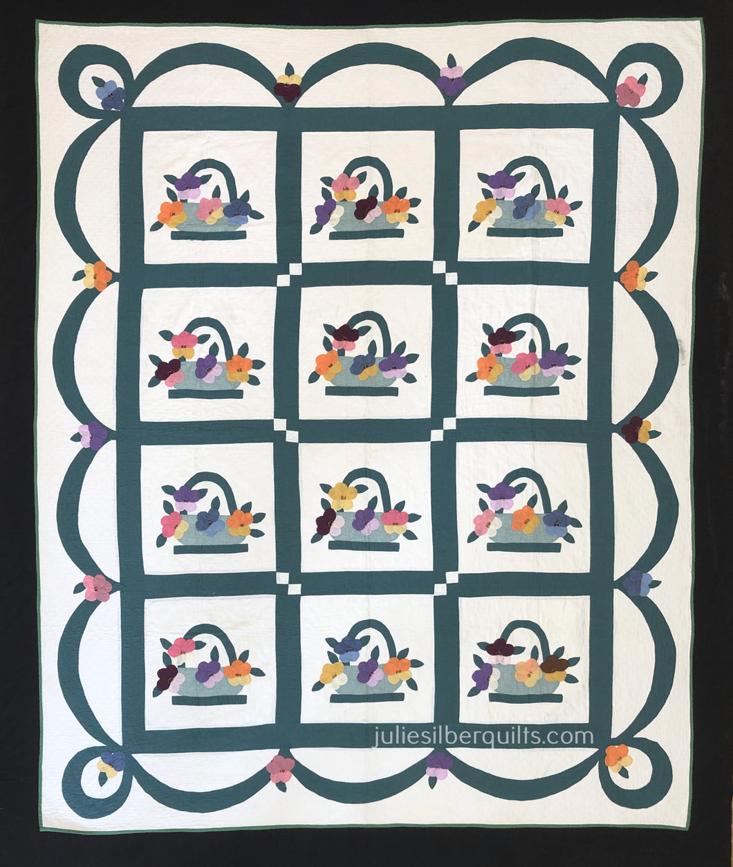Pansies Quilt